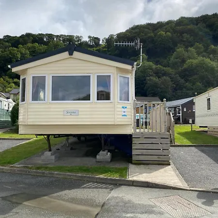 Modern 2017 Model Delta Sienna Static Caravan In Clarach Bay Aberystwyth Exterior photo