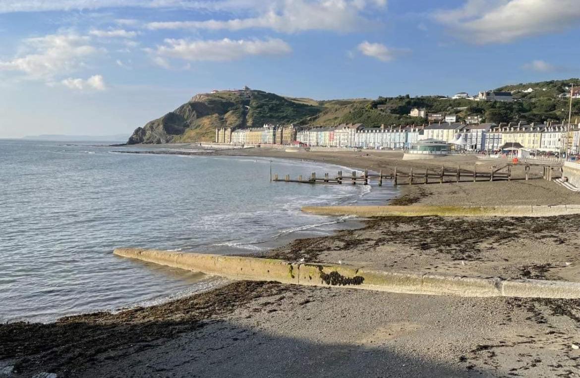 Holiday home Modern 2017 Model Delta Sienna Static Caravan In Clarach Bay Aberystwyth