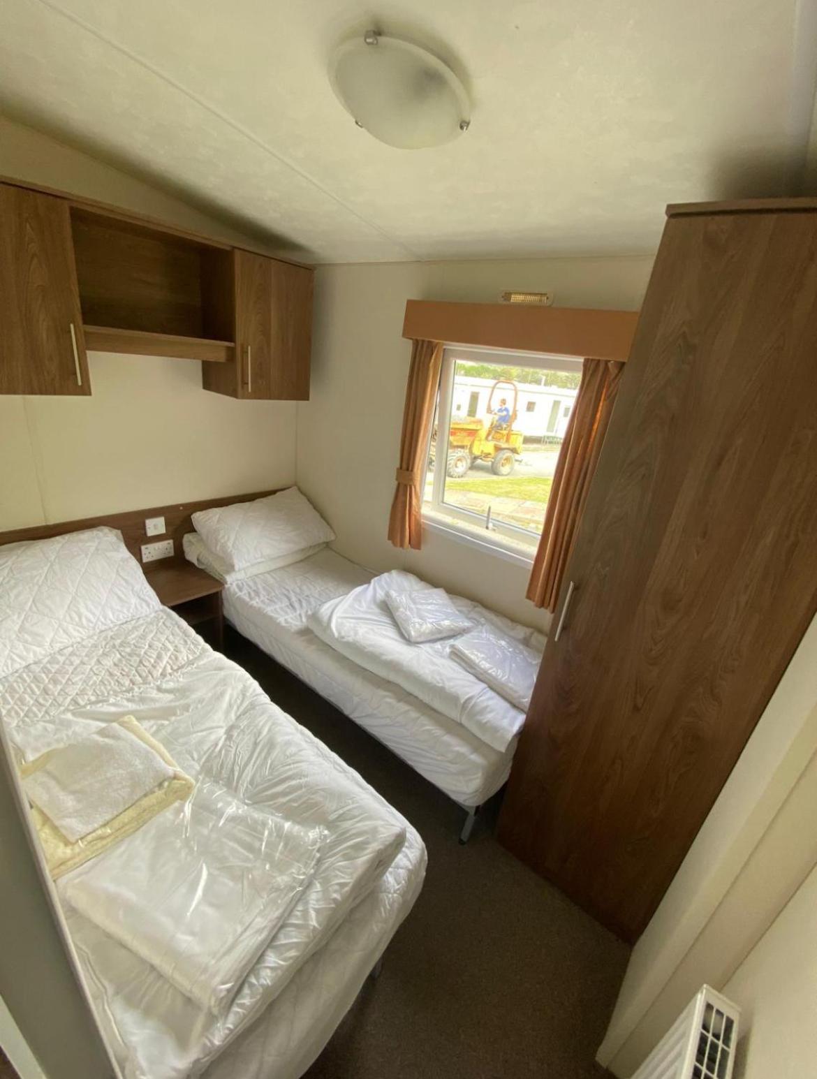 Modern 2017 Model Delta Sienna Static Caravan In Clarach Bay Aberystwyth